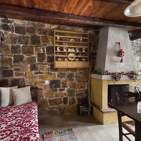 Monastiraki Traditional