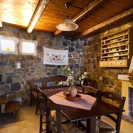 Holiday home Monastiraki Traditional Monastirakion (Lasithi)